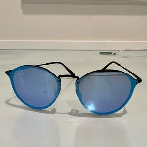 RayBan Reflective Sunglasses 🕶️